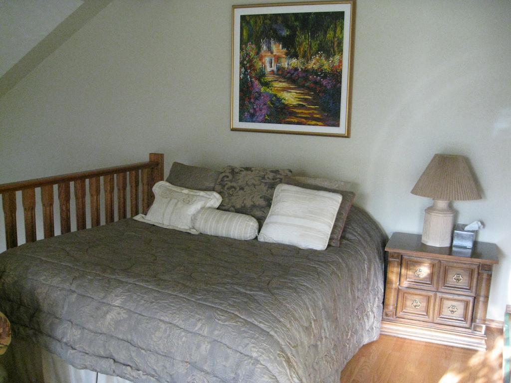 Mcdougall Lane Bed & Breakfast Drumheller Exterior foto